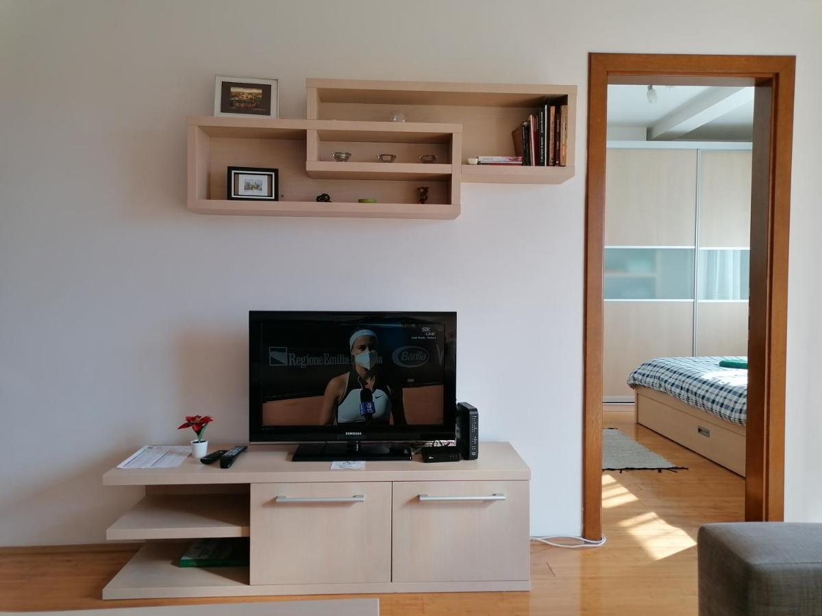 Apartman Breza Kruševac Eksteriør billede